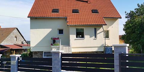 Dália Apartman, 2 apartman 8 férőhely