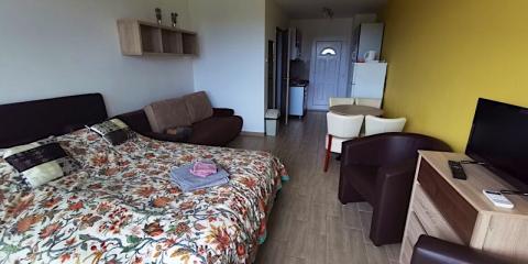 Alex Apartman, 1 apartman 4 férőhely