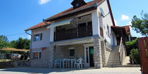 Bele Vue Üdülőház, 8 szoba 7 férőhely