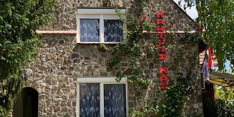 Kaktusz Ház, 3 apartman 8 férőhely