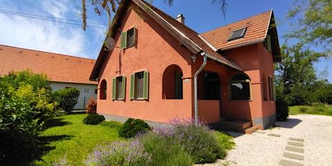 Korall Vendégház, 1 szoba 6 férőhely