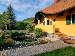 Bed Badacsony Apartman, 2 apartman 8 férőhely