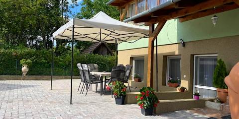 Anna Apartman, 2 apartman 10 férőhely