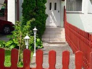 Melinda Apartman, 1 apartman 11 férőhely