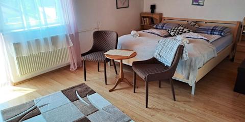 Abszolút Panzió, 11 szoba 30 férőhely