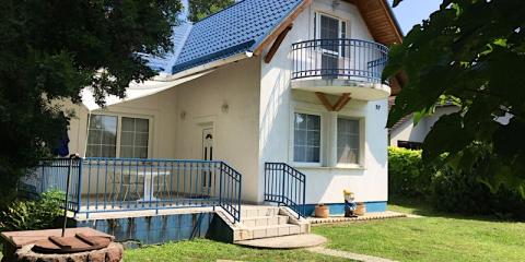 Kék Kuckó Vendégház, 1 apartman 8 férőhely