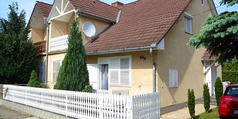 Nyaralóház Wi-Fi-vel és klímával, 1 apartman 10 férőhely