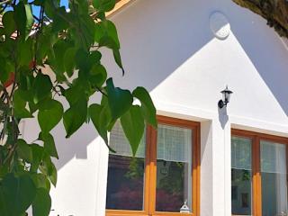 Kő a Hegyből Vendégház, 4 szoba 8 férőhely