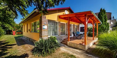 Csepeli Nyaraló, 3 szoba 6 férőhely