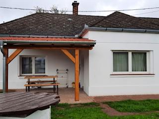 Letti Vendégház, 2 szoba 8 férőhely