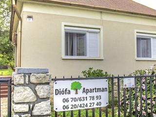 Diófa Apartman, 1 apartman 5 férőhely