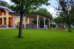 Mangó Villa, 8 apartman 16 férőhely