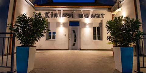 Kinizsi Udvar Apartmanok, 22 apartman 75 férőhely