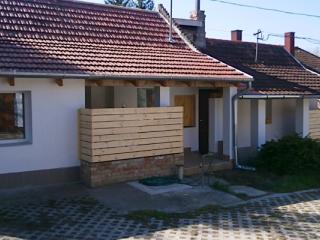 Hips Ház, 2 apartman 5 férőhely