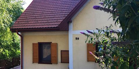 Iris Vendégház, 5 szoba 9 férőhely