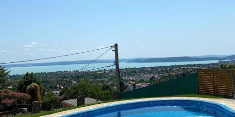 Panoráma Apartman, 3 apartman 12 férőhely