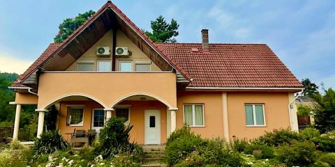 Quo Vadis Apartmanok, 1 apartman 8 férőhely