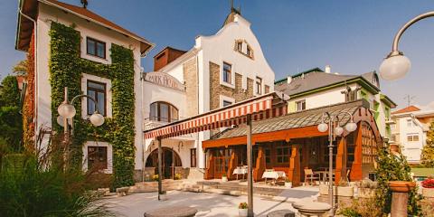 Park Hotel, 27 szoba 57 férőhely