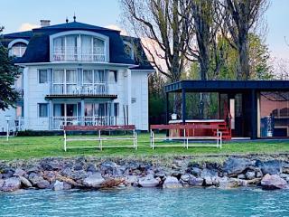 Villa My Lake, 23 szoba 56 férőhely