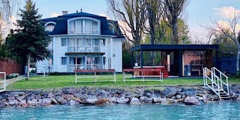 Villa My Lake, 23 szoba 56 férőhely