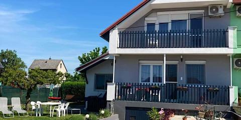 Ellie Apartman, 1 apartman 6 férőhely