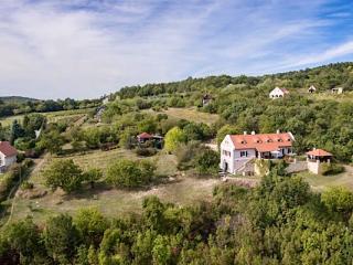 Gella Kúria, 6 szoba 14 férőhely