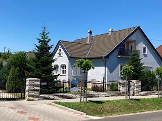 Grey Lavender Home Apartman, 4 apartman 14 férőhely