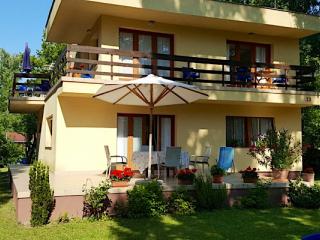 Kis Öböl Apartman, 2 apartman 8 férőhely