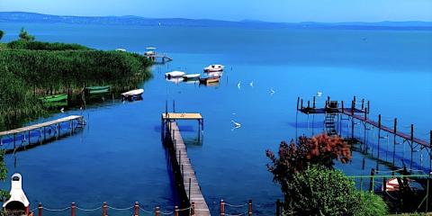 Balcsipart Apartmanház, 2 apartman 9 férőhely