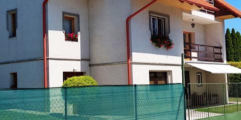 Szikszai Apartman, 1 apartman 6 férőhely