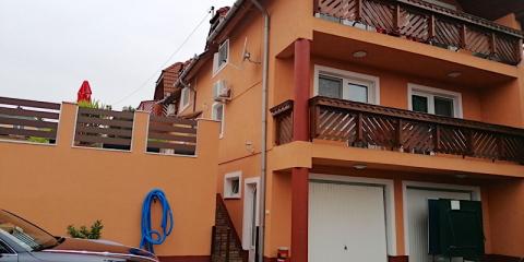 Gyula Apartman, 2 apartman 8 férőhely