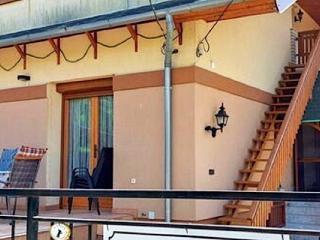 BÖ-ZSO Apartman, 2 apartman 8 férőhely
