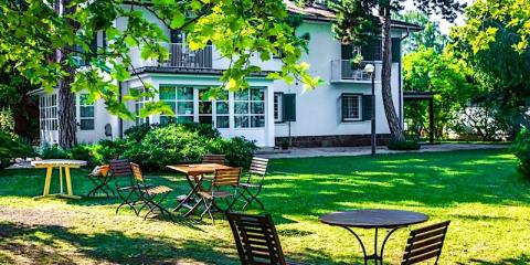 Regatta Panzió, 21 szoba 41 férőhely