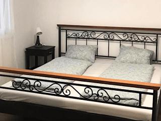 Glóriaszabadi Apartmanház, 1 apartman 14 férőhely