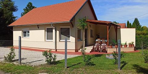 Nyugi Nyaraló, 2 szoba 5 férőhely