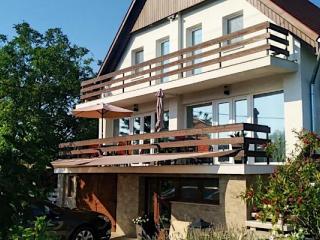 Mogyorósi Apartman, 2 apartman 10 férőhely