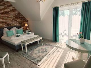 Elisoria Superiors, 2 apartman 5 férőhely