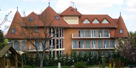 SANTE Panzió, 21 szoba 44 férőhely