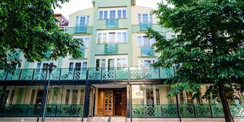 Hotel Erzsébet, 49 szoba 96 férőhely
