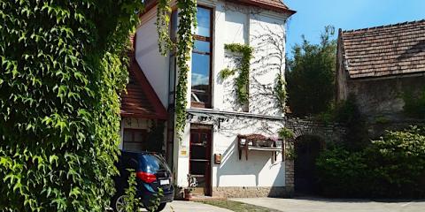 Péter Pál Panzió, 14 szoba 34 férőhely