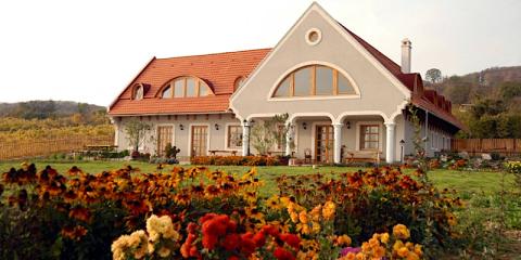 Koczor Pincészet és Vendégfogadó, 9 szoba 16 férőhely