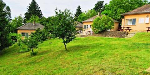 Borsatanya, 13 apartman 62 férőhely