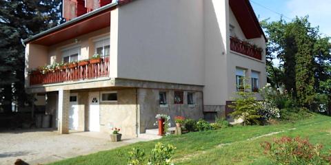 Irénke Vendégház, 5 szoba 10 férőhely