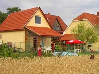 Balatoni Nyár Vendégház, 2 szoba 6 férőhely