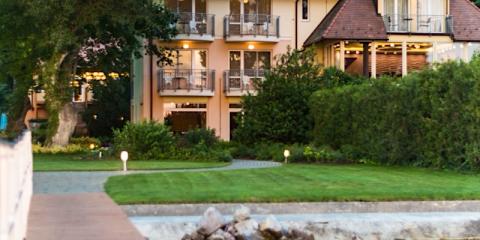 Tópart Hotel, 18 szoba 54 férőhely