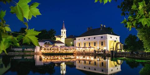 Hotel Gabriella, 15 szoba 32 férőhely
