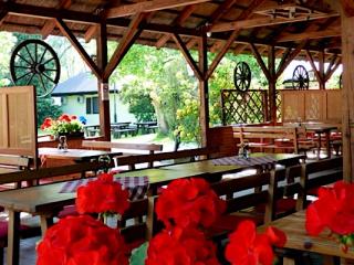 Balaton Eldorado Camping, 36 szoba 109 férőhely