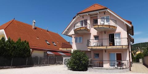 Abigél Apartmanház, 8 apartman 16 férőhely