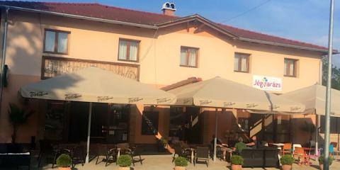 Danubius Üdülőház, 12 szoba 36 férőhely