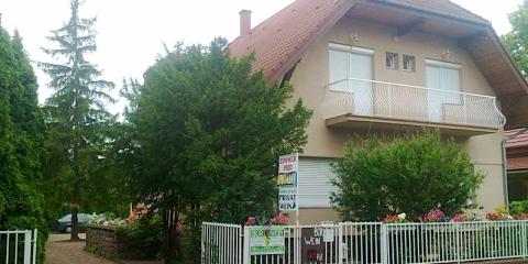 Pávics Apartmanház, 3 apartman 8 férőhely